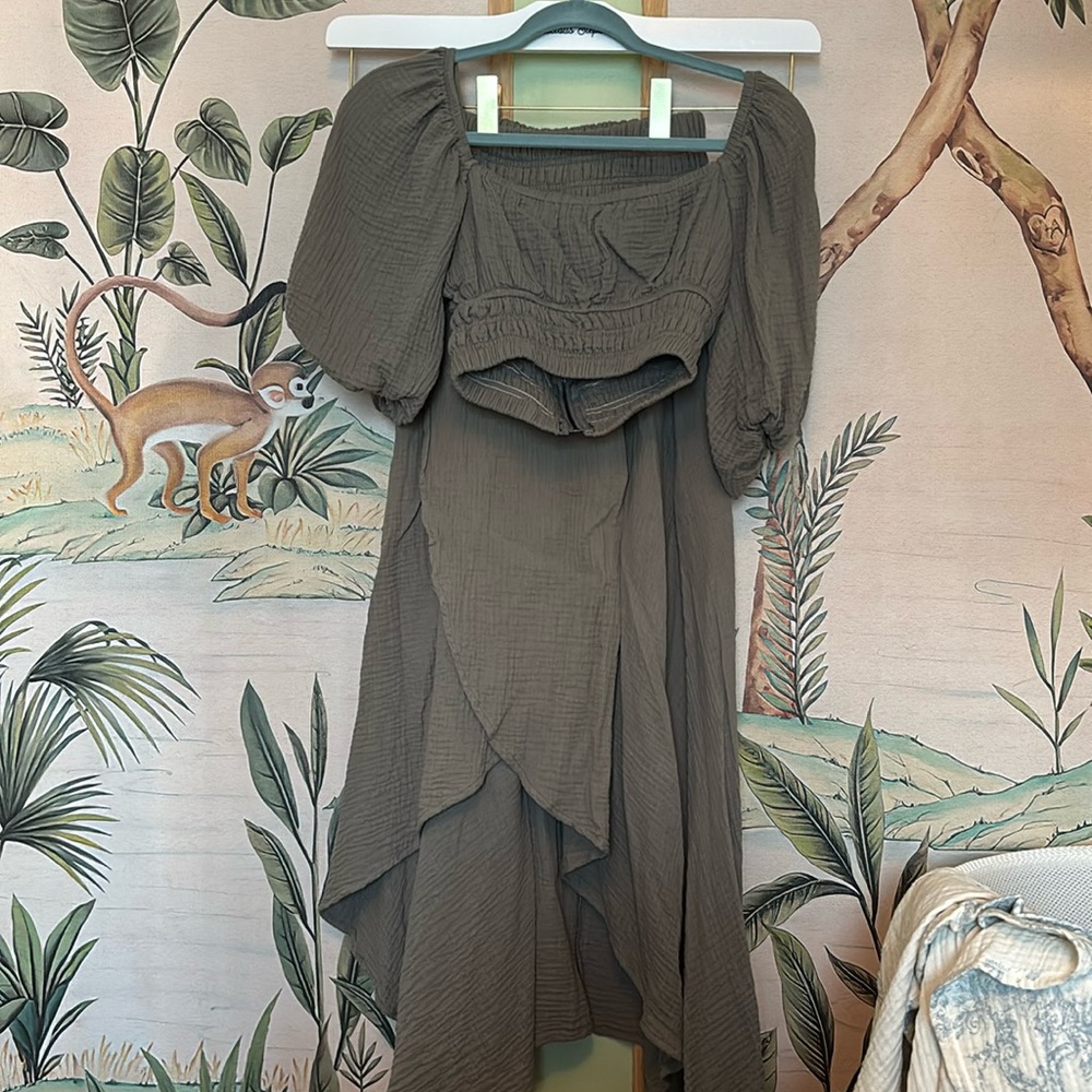 Olive green set